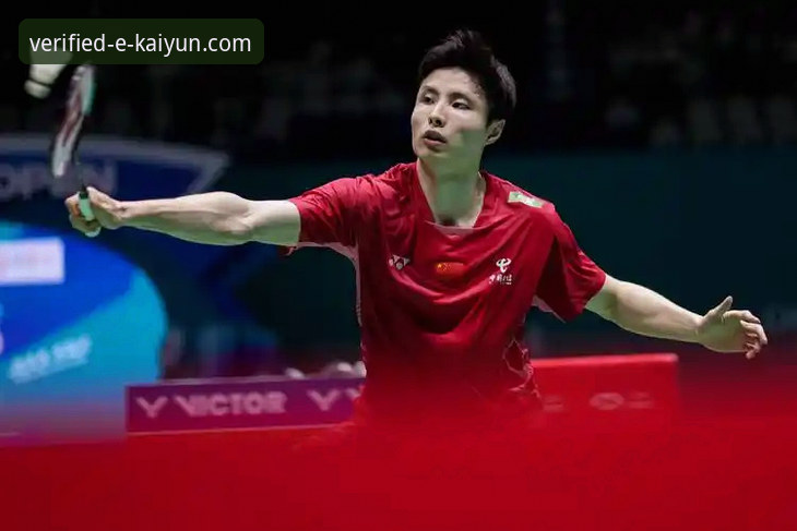 石宇奇亚锦赛夺冠最新动态，国羽男单八年等待终迎突破