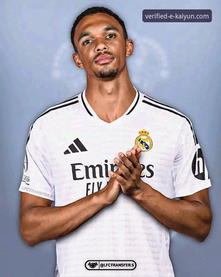 开云官方正版使用指南 球星场外“小插曲”如何成为体育迷的深度谈资?从阿诺德事件看专业观赛体验的价值